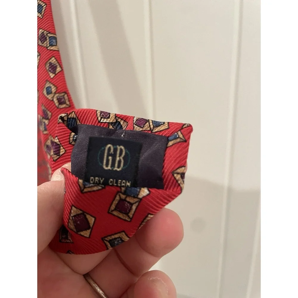 Gitman‎ Bros For Levy's Nashville Men's Neck Tie Pure Silk Red Geometric Vintage